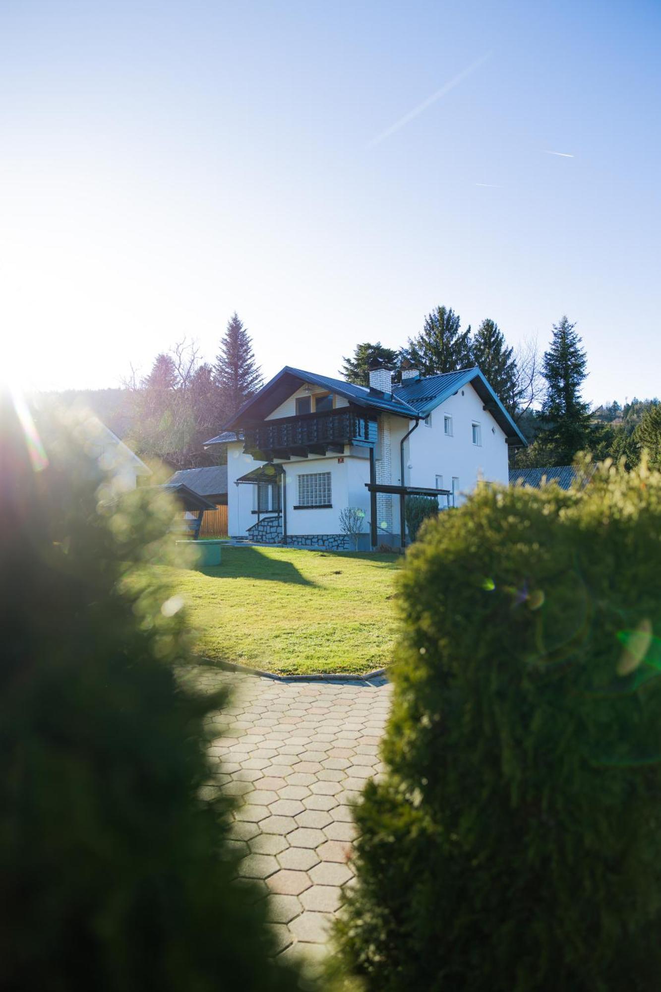 Apartma Ella Lovrenc na Pohorju Bagian luar foto
